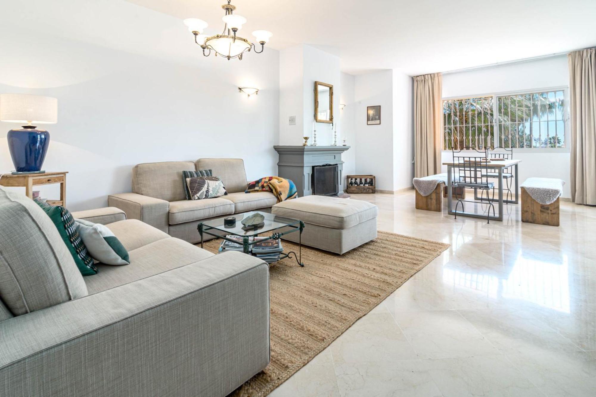 Lbp3- Comfortable Home, Golf Valley Apartment Marbella