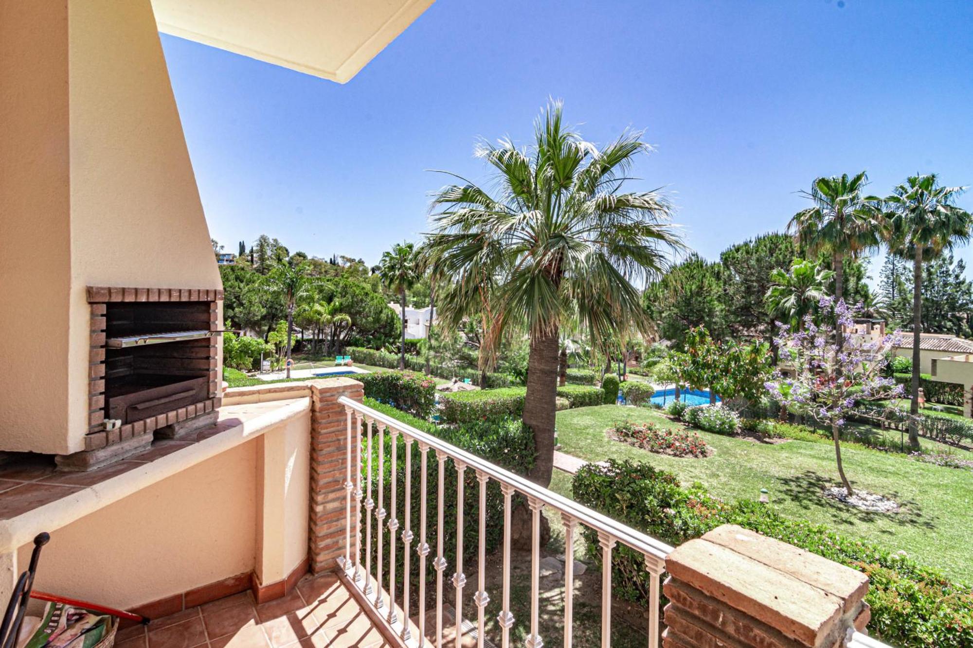 Lbp3- Comfortable Home, Golf Valley Marbella