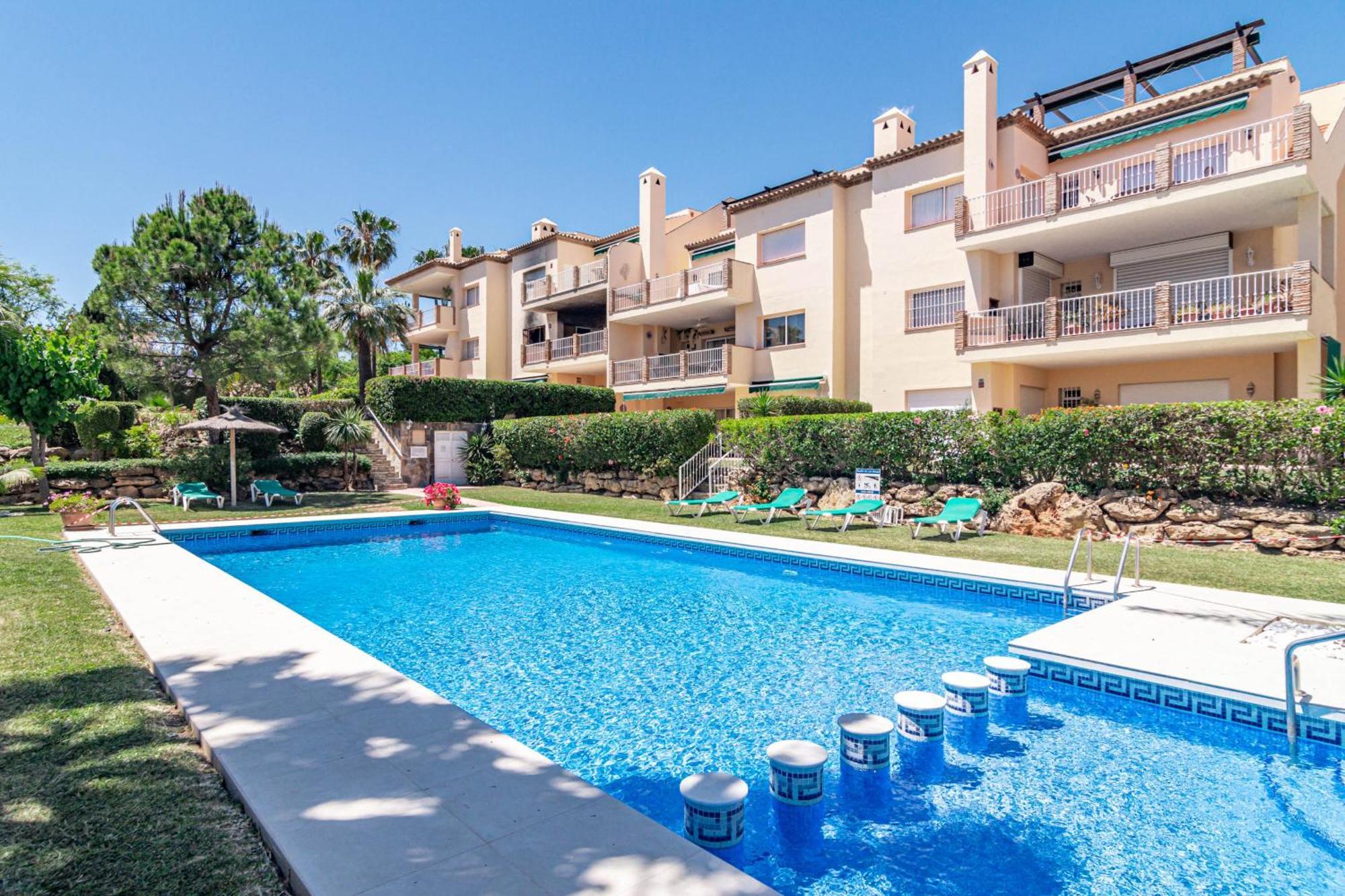 Lbp3- Comfortable Home, Golf Valley Apartment *